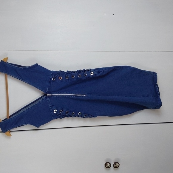 C'est Toi  Denim Mini Dress Deep V Side lace up grommets  Edgy sexy  Sz.S - Picture 6 of 10